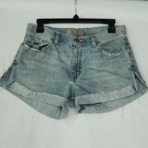 Reworked “vintage” BKE cutoff denim shorts - Picture 15 of 16